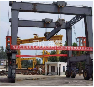 泰國-液壓輪胎提梁機(jī)-YTL100+100t-13.1m