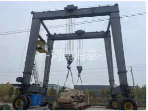 泰國-輪胎式起重機(jī)-YTL60+60t-10m